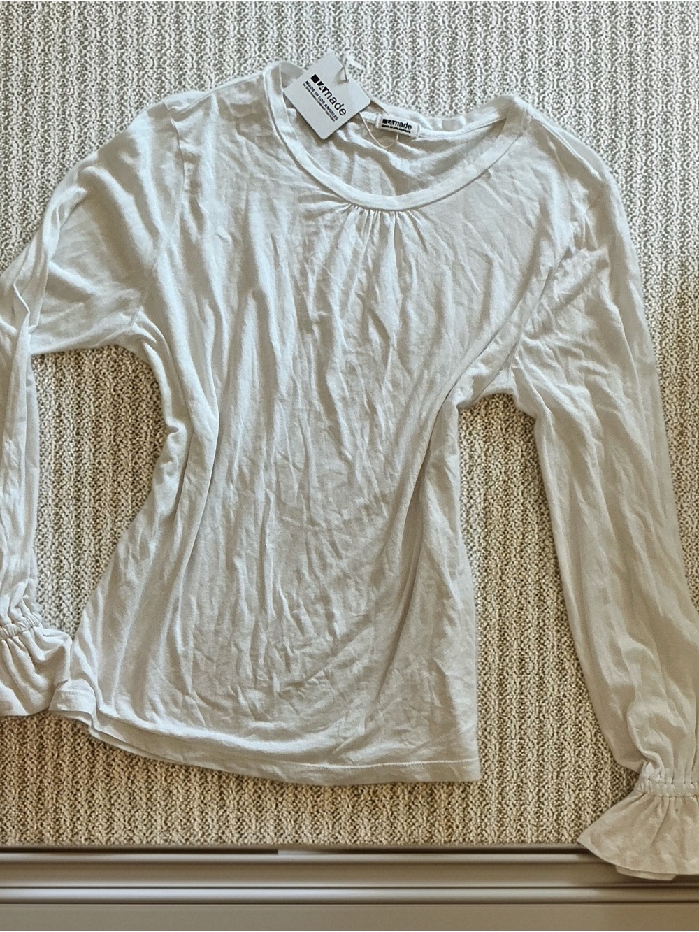 LA made White Ruffle Cuff Long Sleeve Top Made in USA Medium NWT